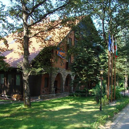 Hotel Izvor Starozagorski Bani Exteriör bild