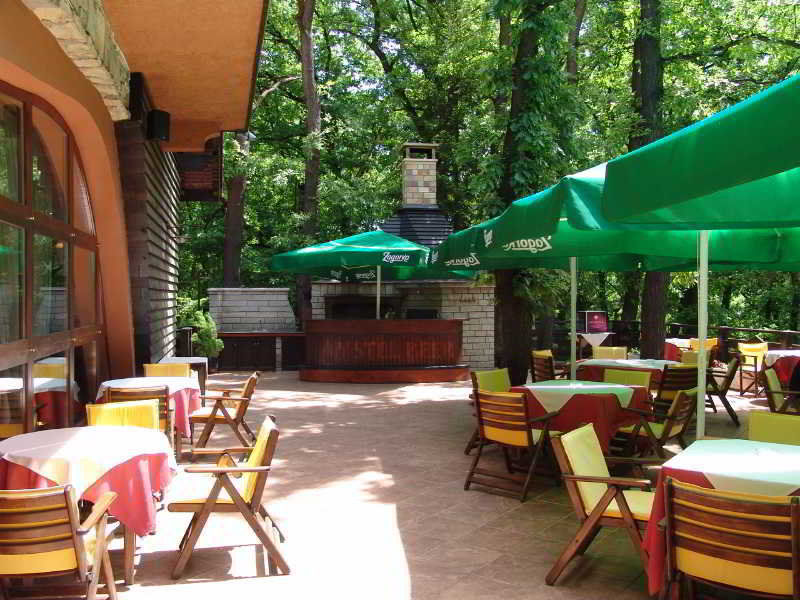 Hotel Izvor Starozagorski Bani Exteriör bild